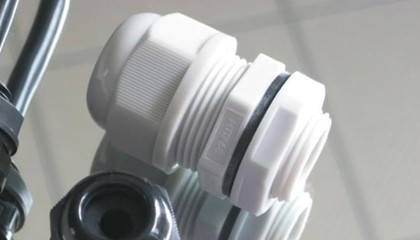 哪些性能會影響塑料電纜防水接頭的安全系數(shù)？