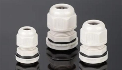 怎么選擇防水接頭生產廠家？